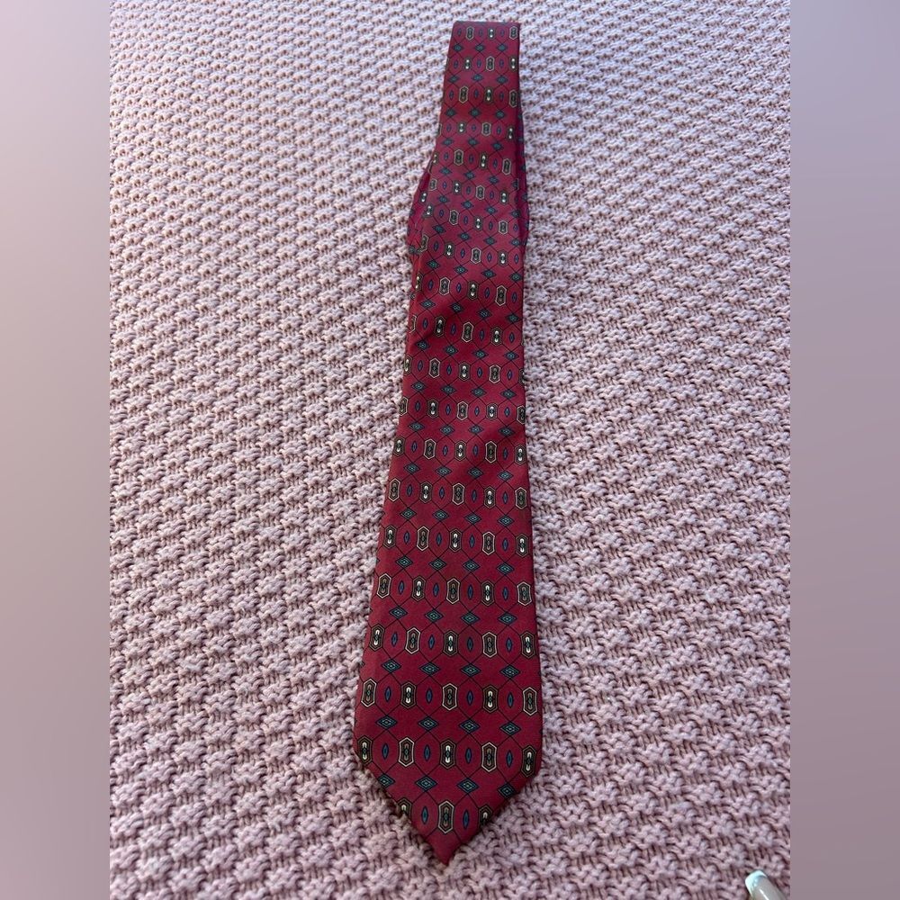 Oscar de la Renta Red Geometric Pattern Tie